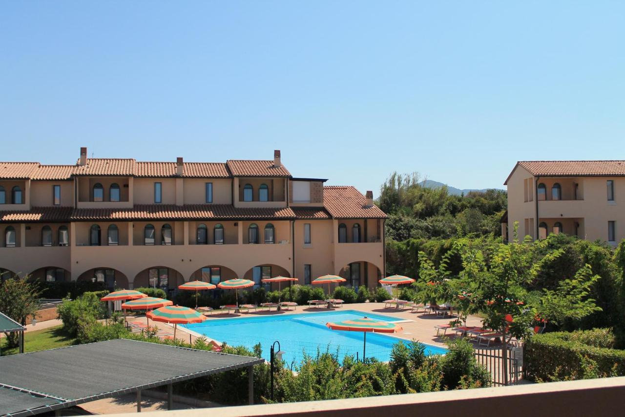 Residenza Dei Cavalleggeri San Vincenzo Exterior foto