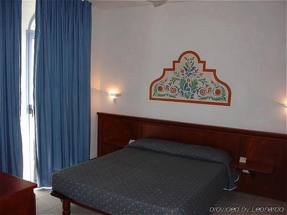 Residenza Dei Cavalleggeri San Vincenzo Exterior foto